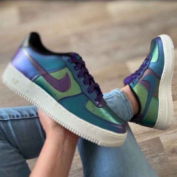Nike Shoes - NEW Nike Air Force 1 LV8